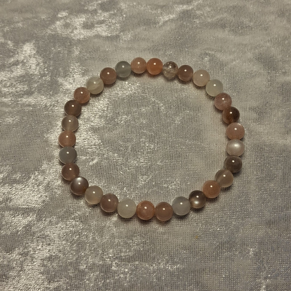 Diverse handgemaakte armbanden van echte edelstenen (pagina is nog in de maak!)