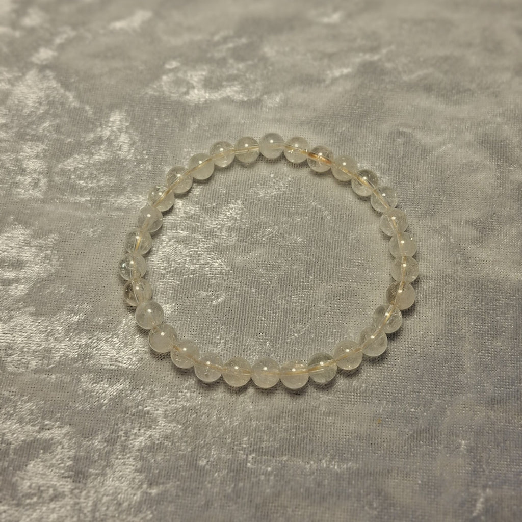 Diverse handgemaakte armbanden van echte edelstenen (pagina is nog in de maak!)