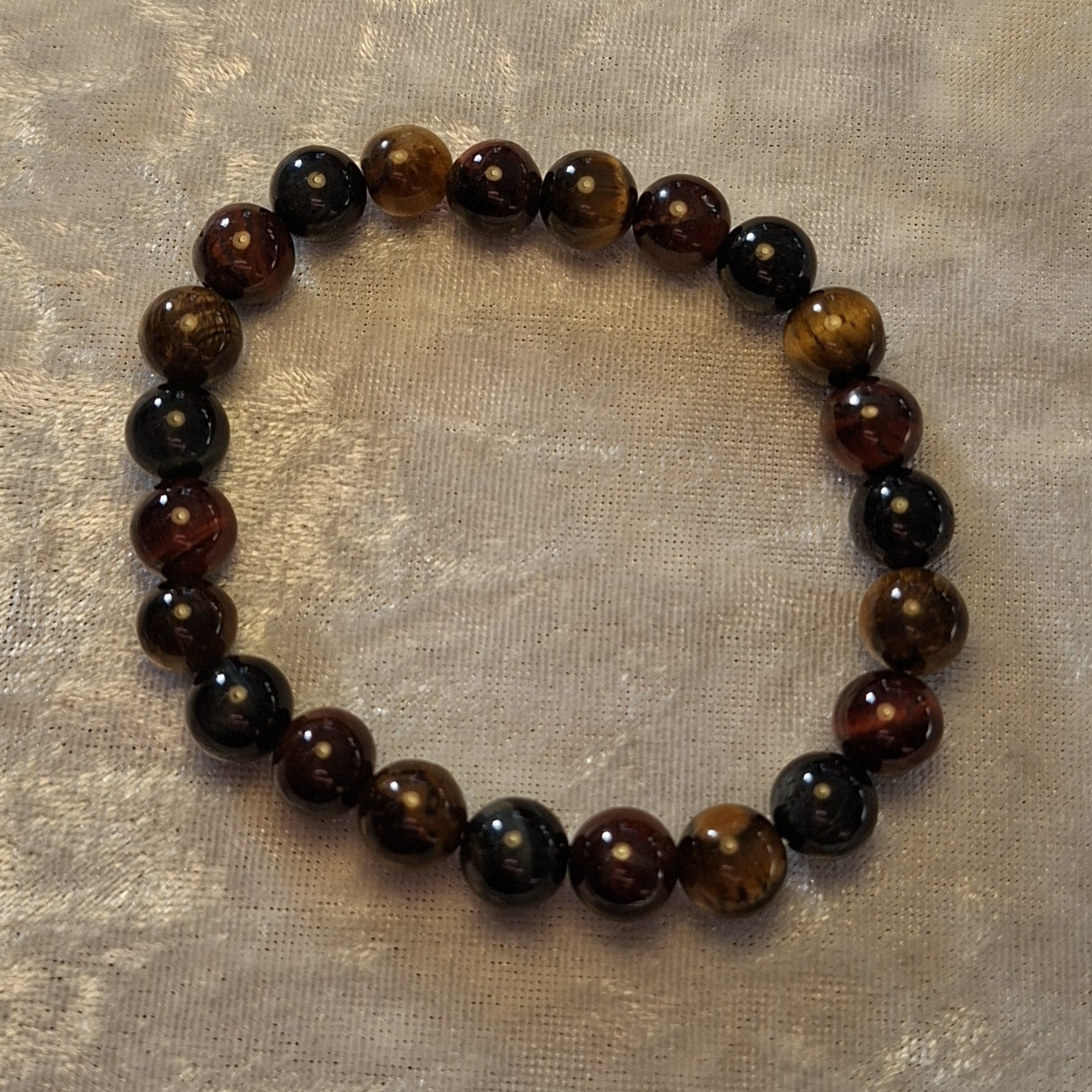 Diverse handgemaakte armbanden van echte edelstenen (pagina is nog in de maak!)