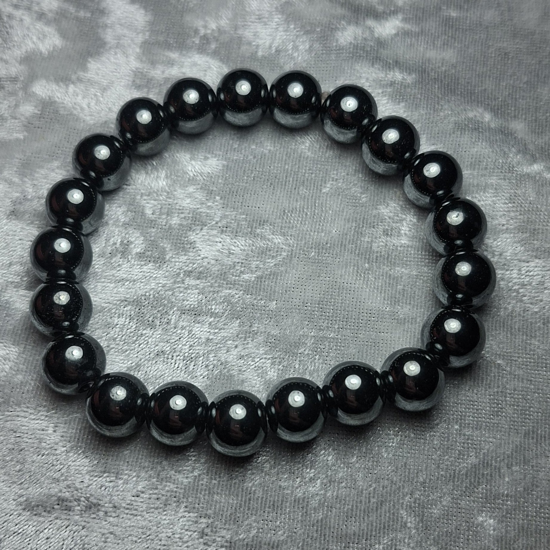 Diverse handgemaakte armbanden van echte edelstenen (pagina is nog in de maak!)