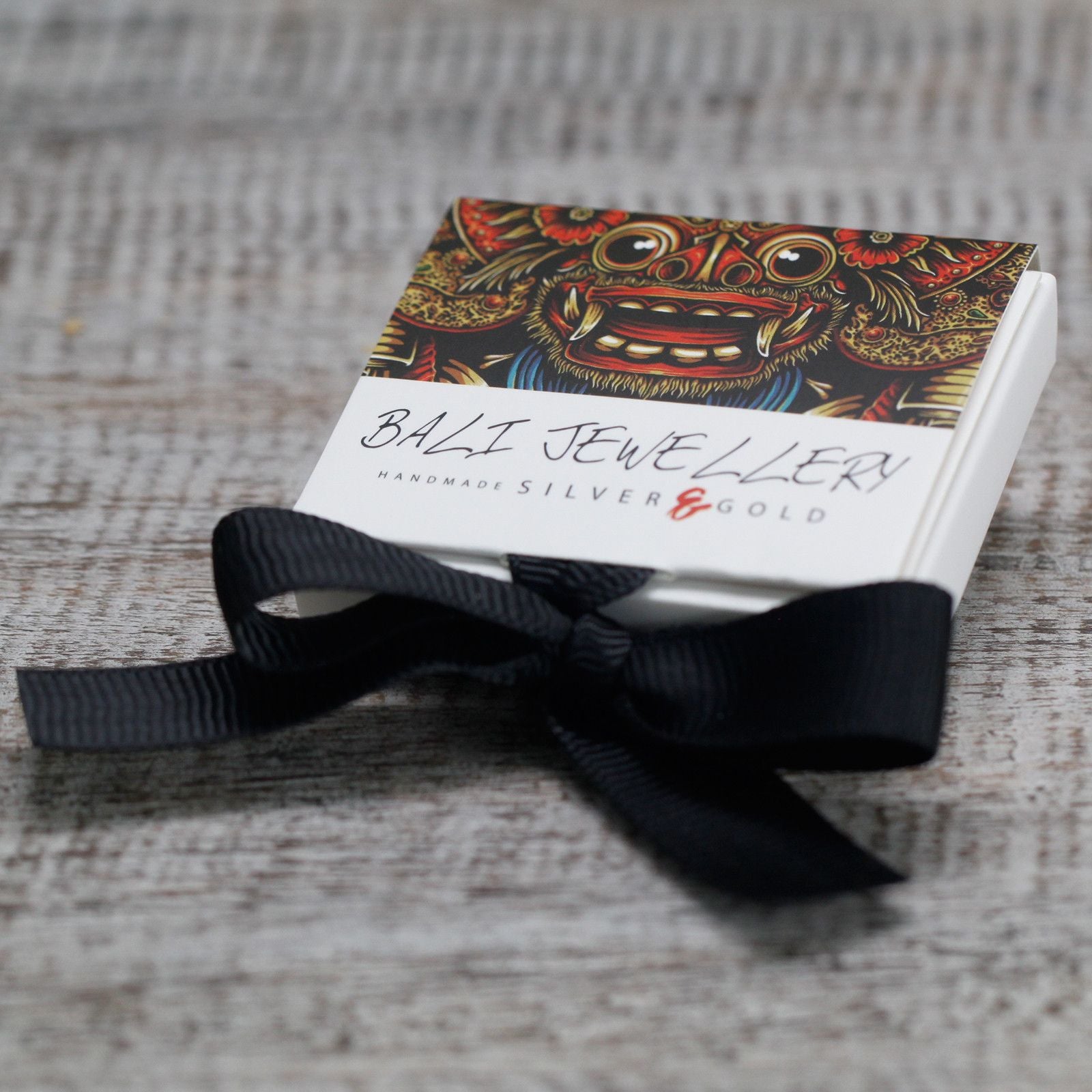 Silver &amp; Gold Earring - Mandala Hearts