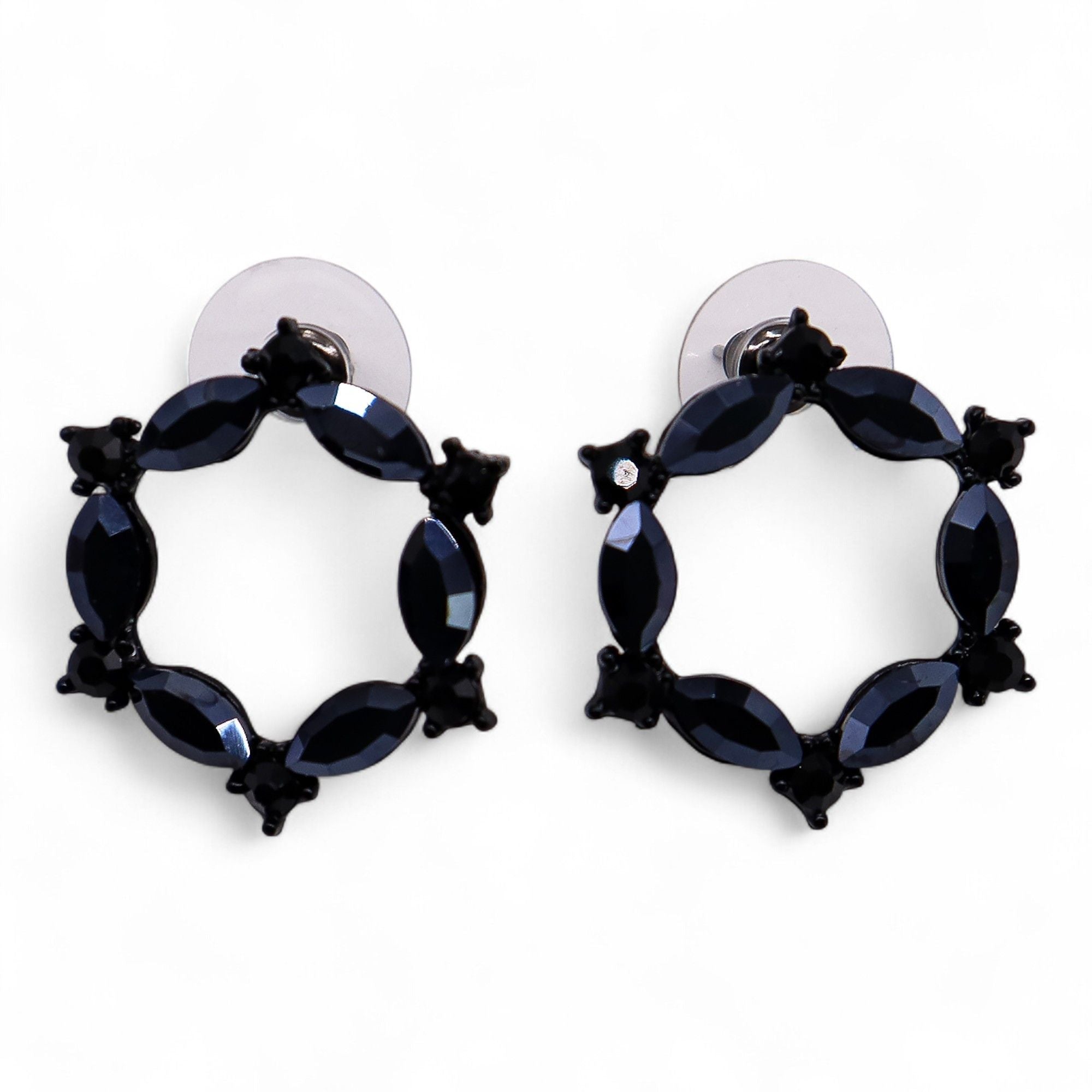 Jet Black - Vintage Glass - Loop - Earrings